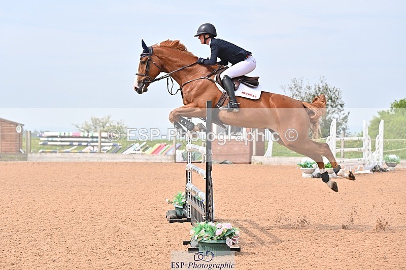260509-105906-01769 - Cls 26a Snr Foxhunter