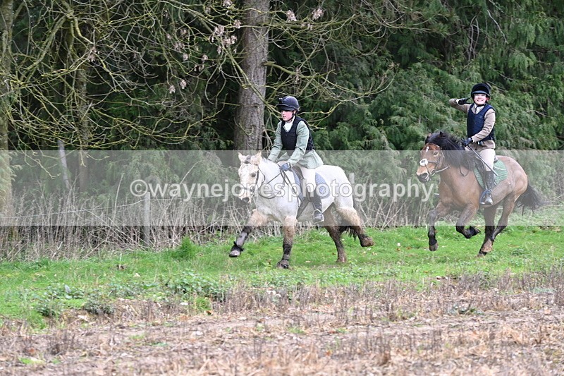 WJ6_9658 - Line Four