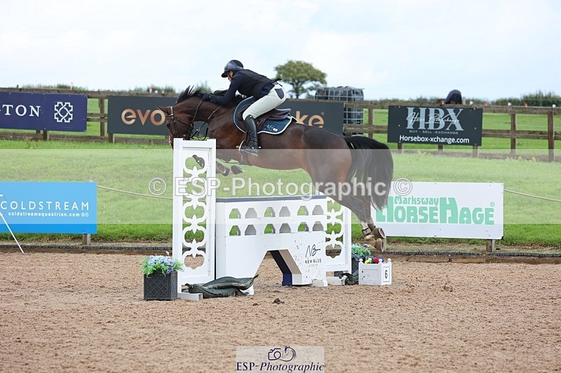 250911-122720-01463 - Cls 3 Snr Foxhunter