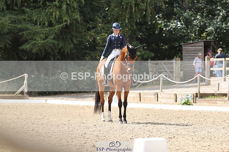 250809A-114230-02839 - 071-Abbie.NewburySeagry.Viceroy