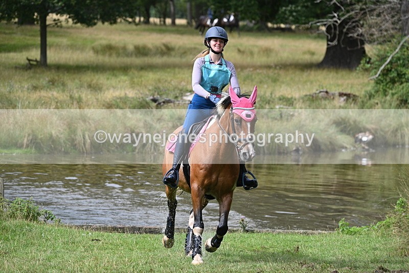 WJ7_1800 - Time at Water 10:48 to 11:13