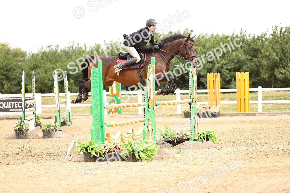 SBM_003175 - Class 21 - Senior Newcomers - 1.10m