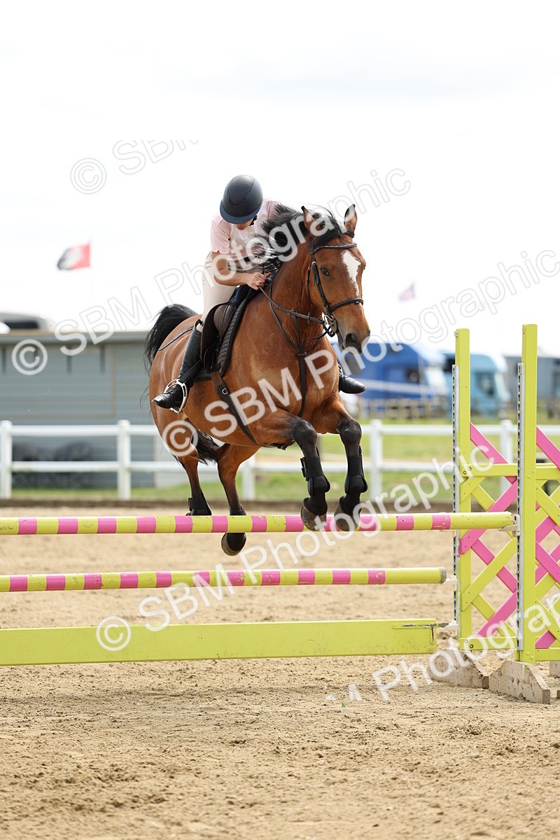 SBM_005256 - Class 18 - Senior 1.05m Open