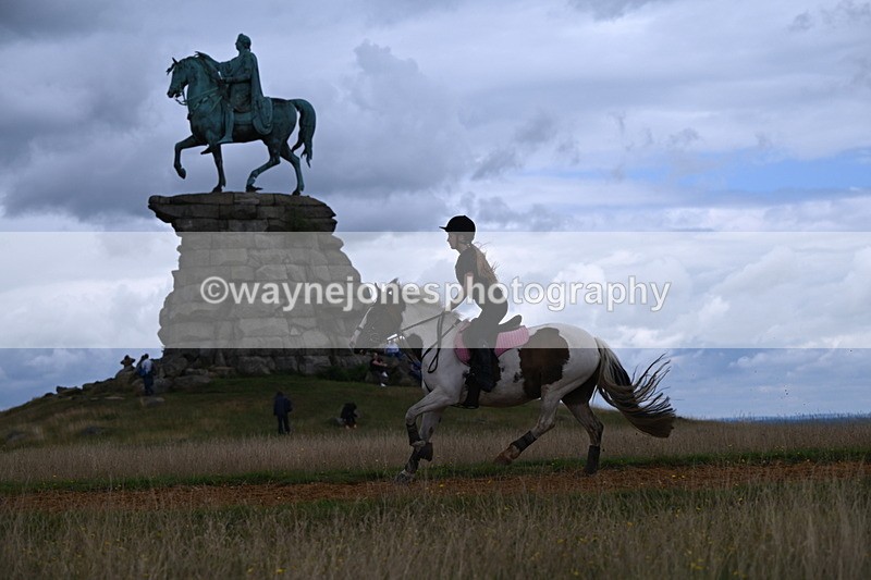 DSC_7328 - Time at Statue 13:16 to 13:52