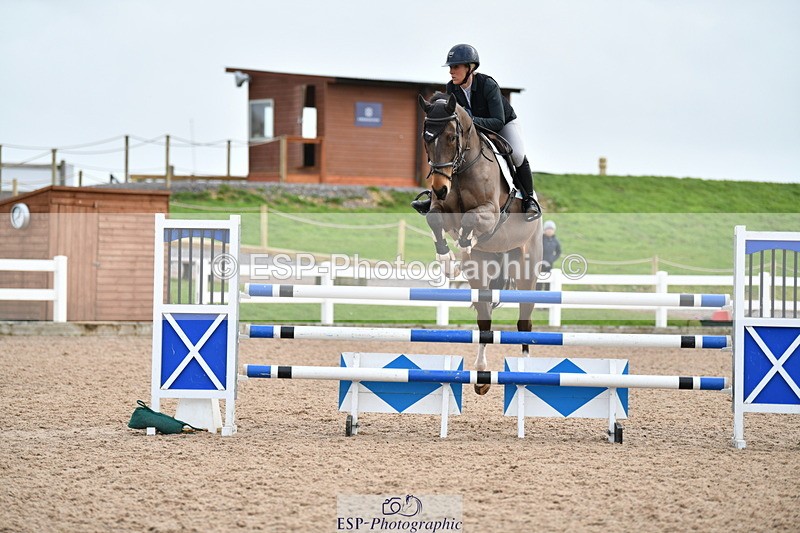 240124A-124316-00518 - Cls 3 Newcomers & 1.10m Open