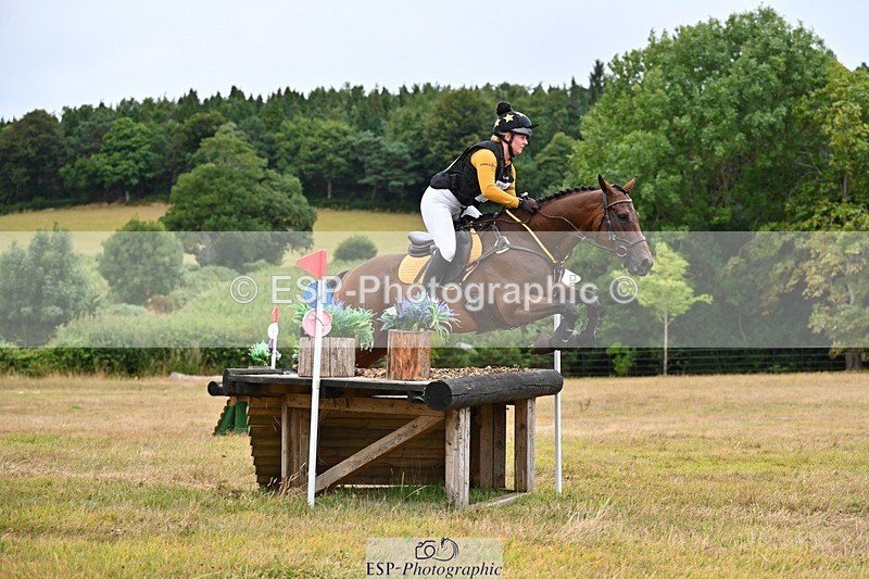 250803A-125404-13534 - M-565-Aimee.Bickley-LA.BASS