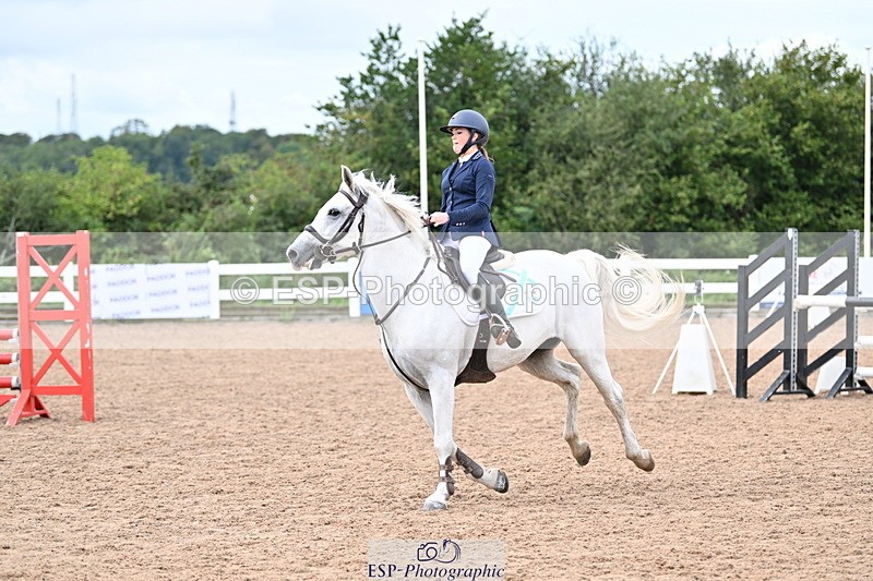 240908A-140528-04257 - Cls 20 A&B Pony Newc & 1.00m Opem