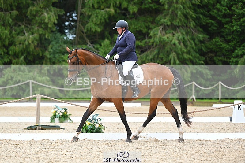 230813-171548-08615 - Cls 14 Medium Silver 16.45 to End