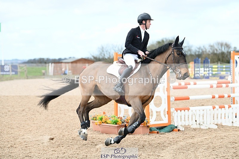 250328-105125-00593 - Cls 2 Snr Newcomers