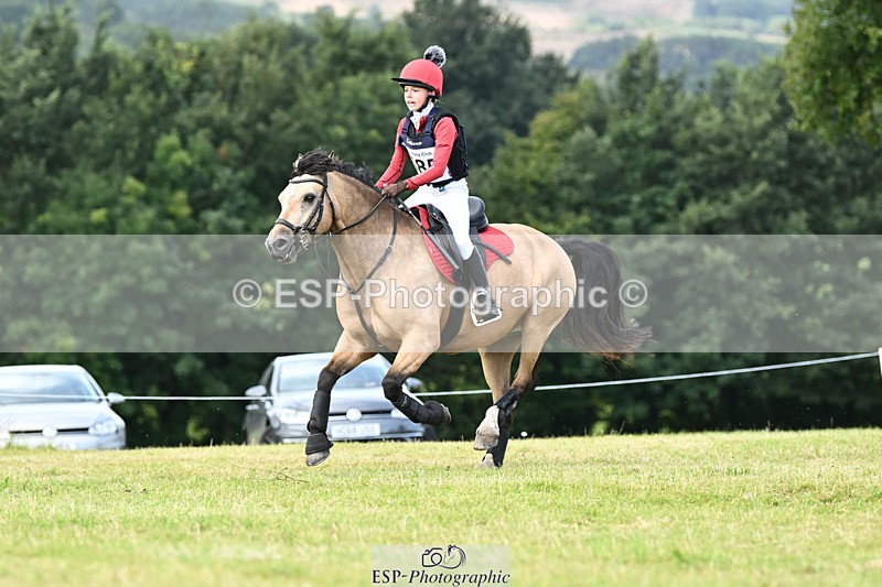 240825X-111533-31994 - 70cm XC 11.00 to 12.00