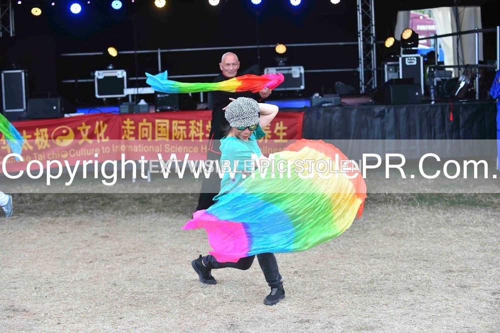 SH4_1631 - Tai Chi with Lisa Kay.