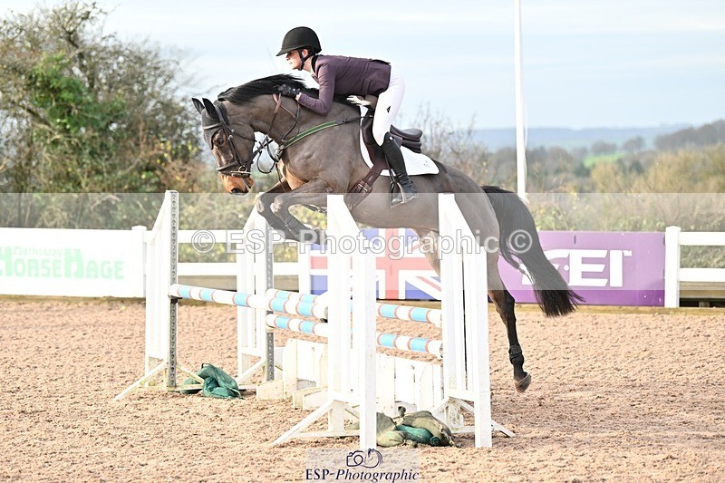 241206-101745-00208 - Cls 2 British Novice and 90cm Open