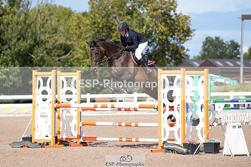 250912-142330-04946 - Cls 25 1.05m Amateur Quali