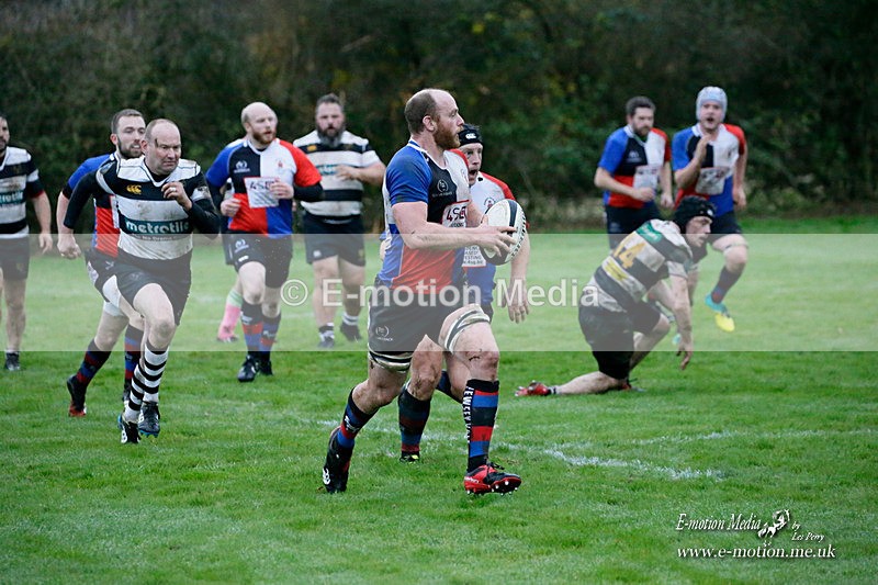 RU 201121 147 - Pewsey Vale RFC v Chippenham III RFC 21/11/2021