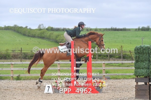 BPP_4962 - CLASS 24 SUN Senior BritiNovice/ 90cm Open