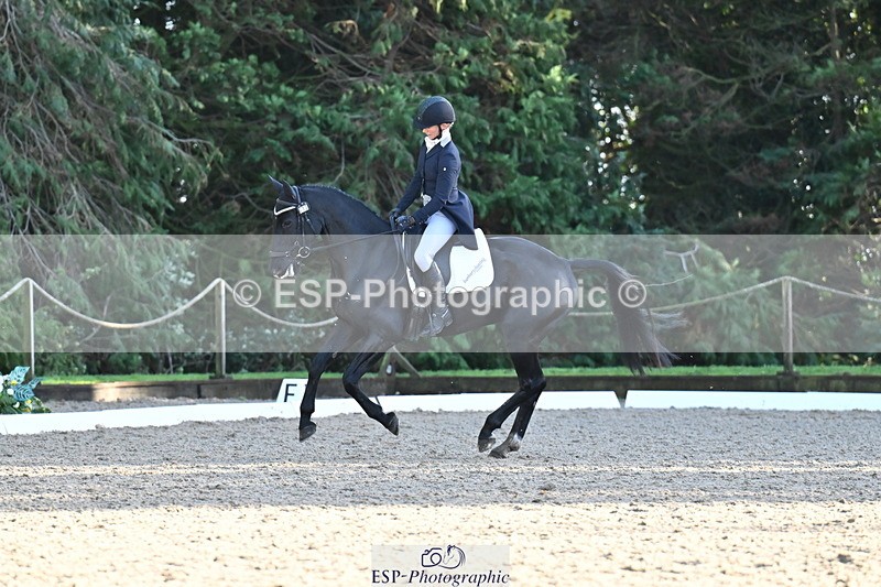 251023A-161336-05815 - A-013-Louisa.Lockwood