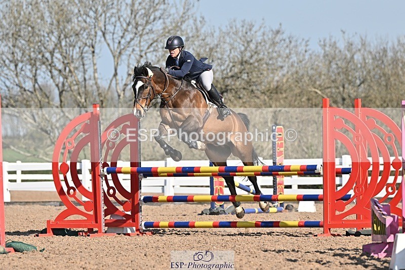 250409-095304-00061 - Clear round, Brit Nov & 90 open