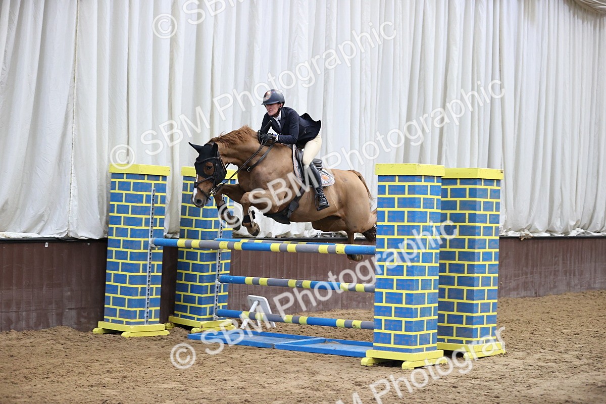 SBM_001630 - Class 4 - Senior Newcomers - 1.10m Open