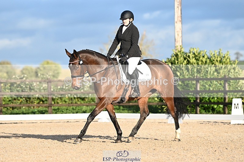 231105-145644-02516 - Cls 5 Novice 27 Start to 15.30 break