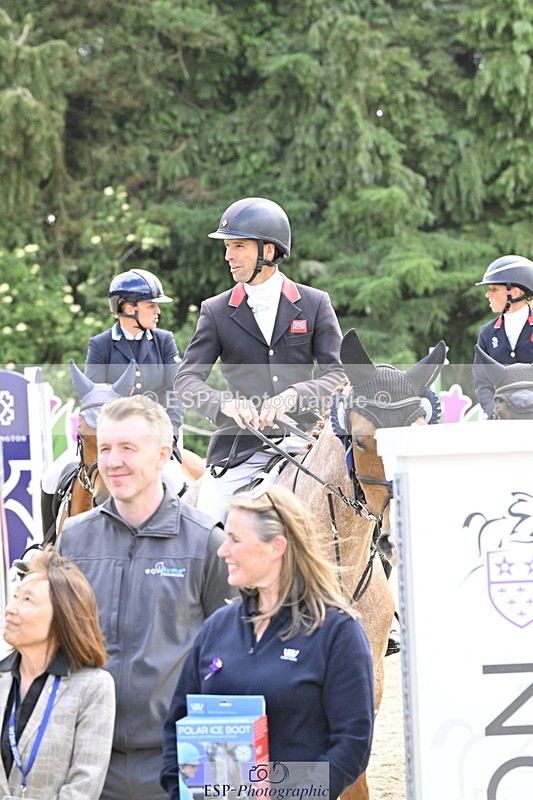 250525A-161425-18578 - Presentations Section C CCI 2 Star Long