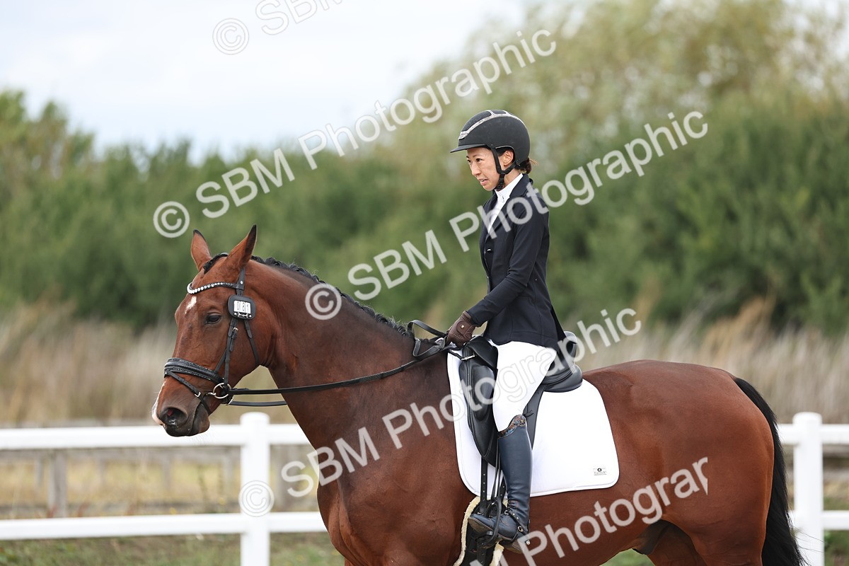 SBM_002534 - Class 7 - Novice 2 Warm Up