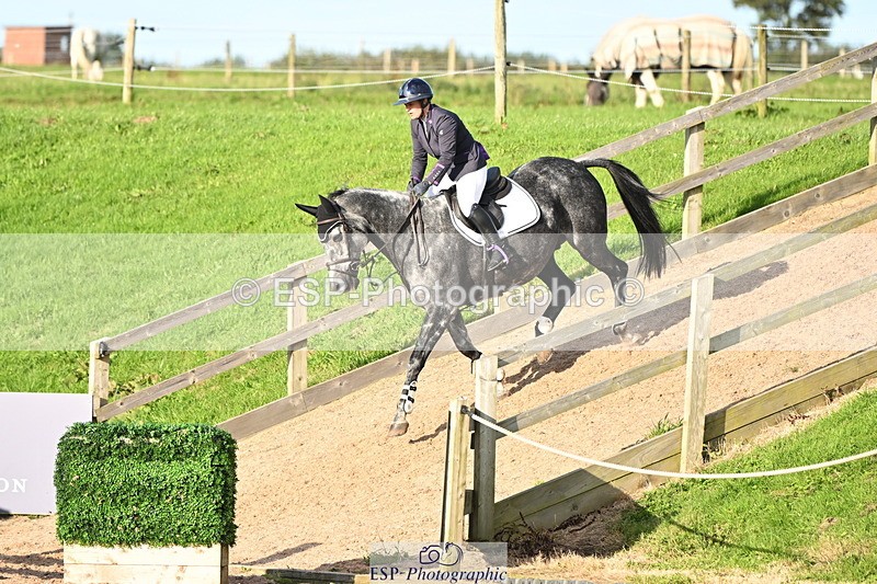 240913A-173057-05402 - Cls 19 Snr 1m Open Speed Derby