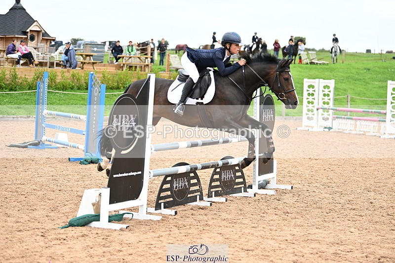 240907A-131309-01918 - Cls 3 Pony Medium Team 80cm & 90cm