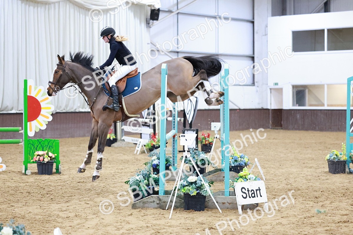 SBM_007743 - Class 24 - Nupafeed Supplements Senior Discovery/ 1m Open