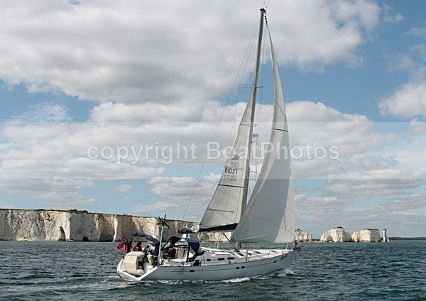 110829 DEBONAIR GBR8107T IMG_4094 - Sailboats - monohull