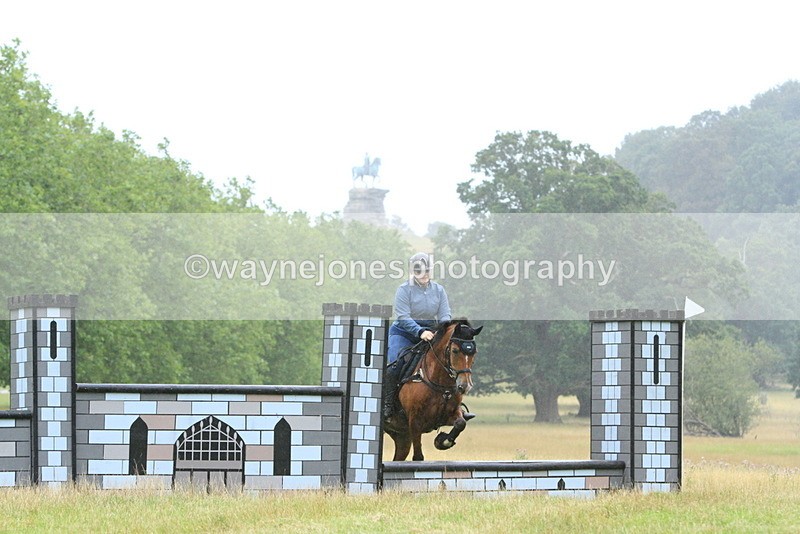 IMF_1830 - Time at Castle Jump 10:15 to 11:19