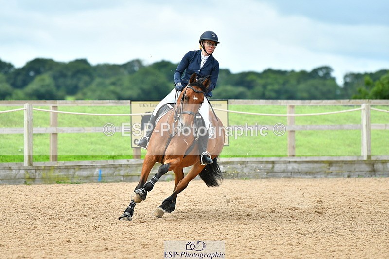 230728A-110054-00906 - Cls 1A Senior 1.05m