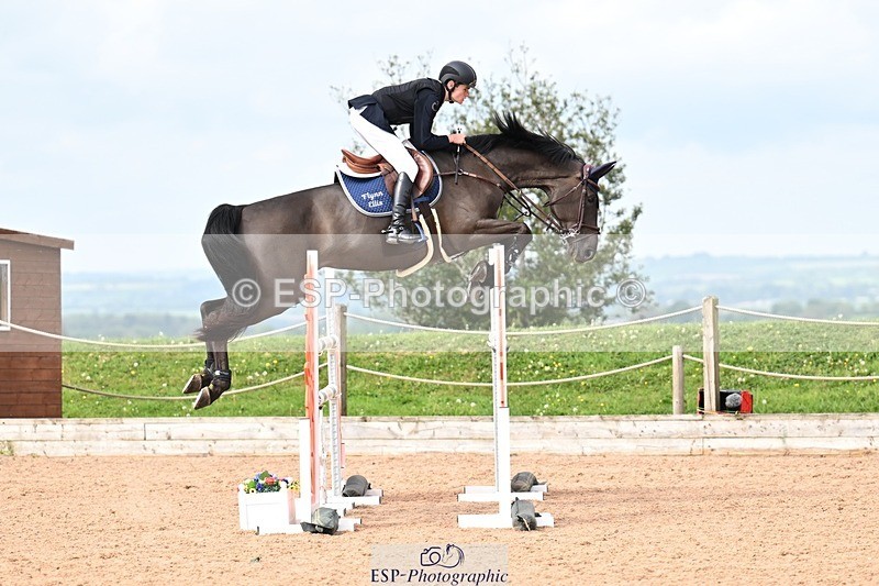 260507-101630-01453 - Cls 1 Snr Foxhunter