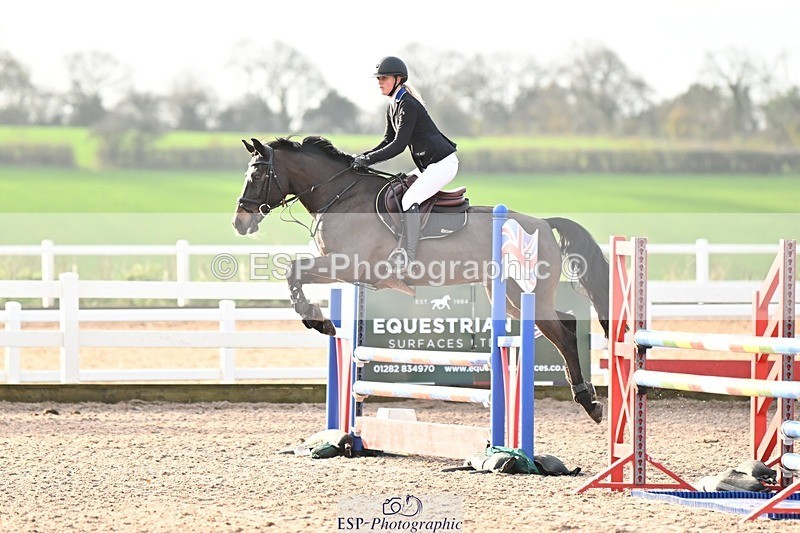 241206-100359-00158 - Cls 2 British Novice and 90cm Open