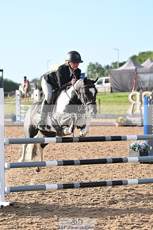 240628A-193823-01939 - Cls 7 Graham Heath 128cm + 138cm