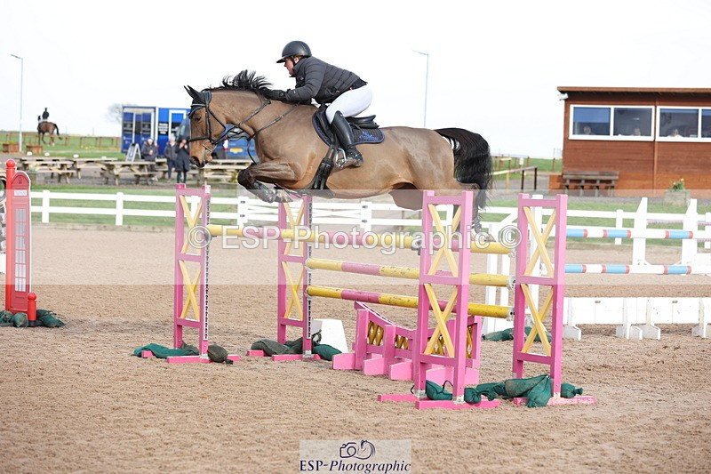 240223A-152804-02316 - Cls 6 Foxhunter and 1.20m Open