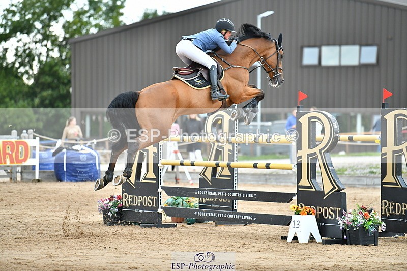 230720A-160334-04155 - Cls 9, 2 Star Big 1.40m Start to break