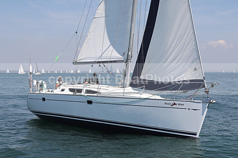 180707 REACH 4 THE WIND GBR8225T 2F7A8076 - ROUND THE ISLAND 2018