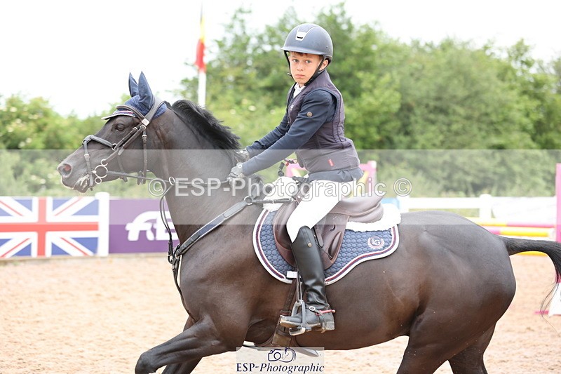 240630A-110912-12528 - Cls 31 Discovery and 90cm Open