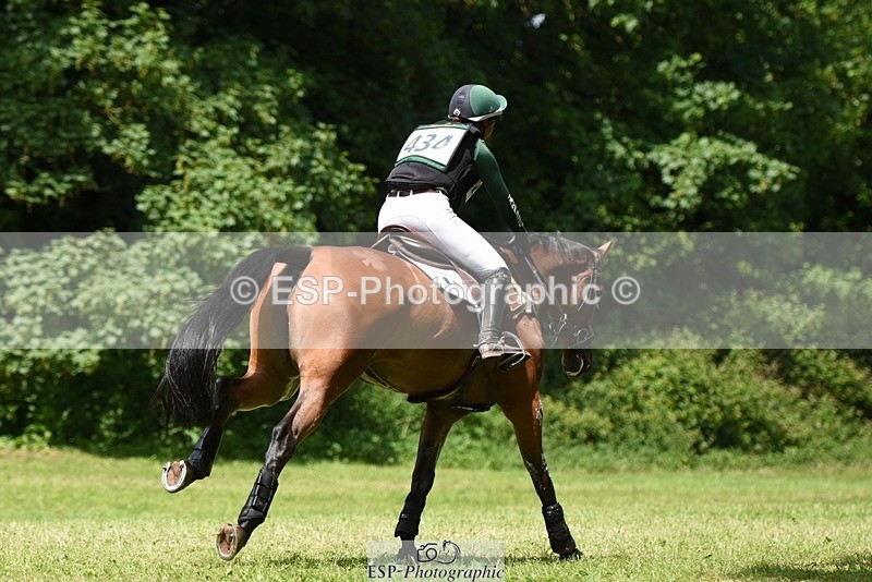 230528-123154-16378 - 434-KILCANDRA_CAPITOL-Susie_Berry-XC