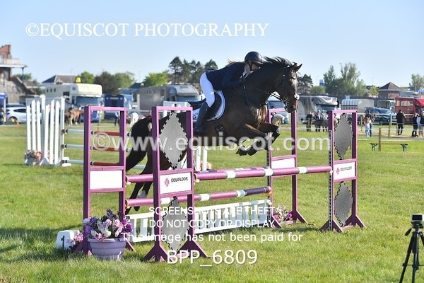 BPP_6809 - CLASS 1 Senior Newcomers/ 1.10m Open