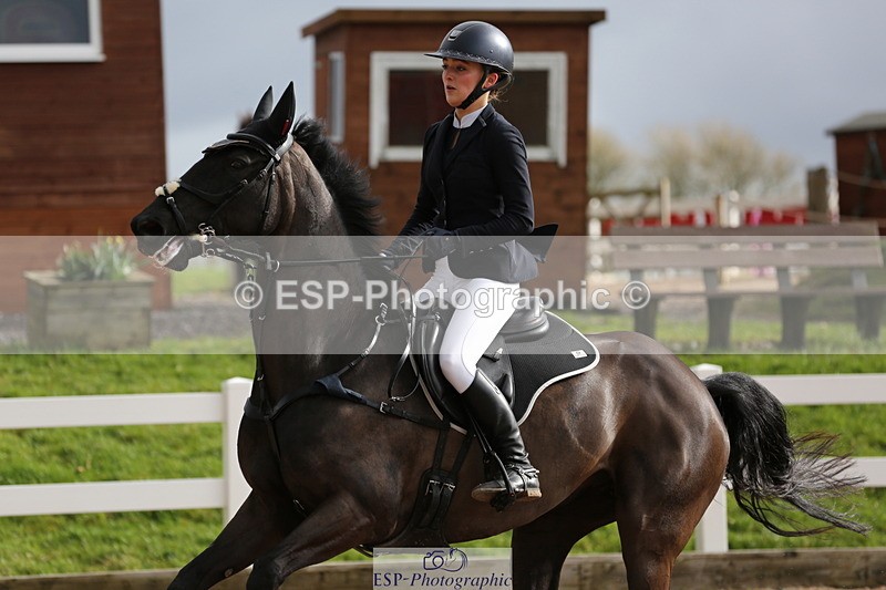 240211A-123207-02733 - Cls 6 Pony Foxhunter & 1.10m Open