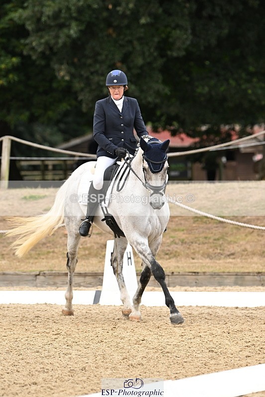 250808A-101233-00062 - 017-Frances.Goodhind-Dysart.Elite