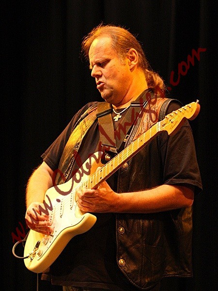 040_IMG_8082 - Walter Trout