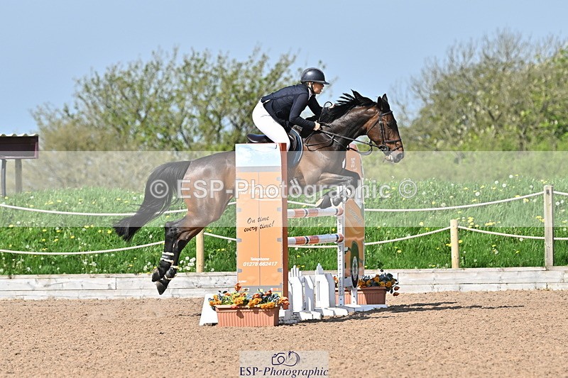 240509A-102052-00838 - Cls 8 Foxhunter