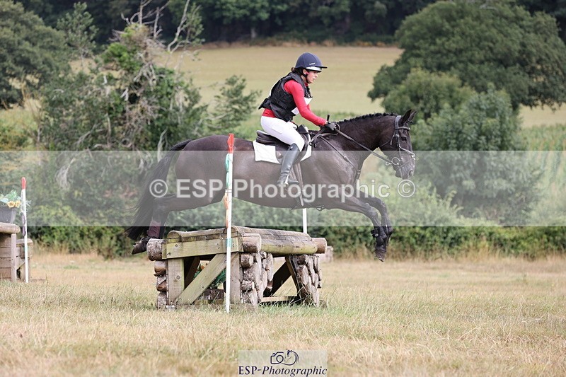 250802A-100544-00789 - A-002-Hannah.Cliffe-RV.OLIE