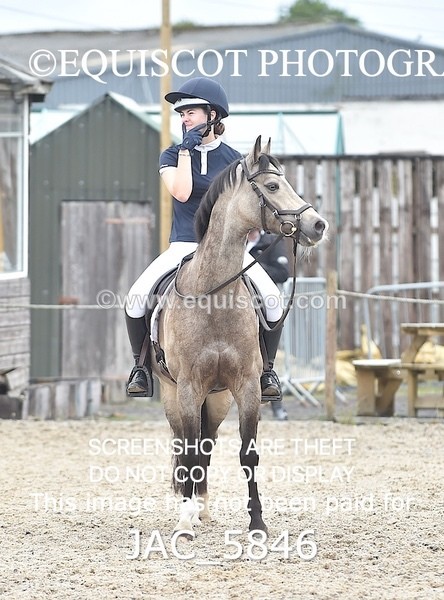 JAC_5846 - NOVICE 4