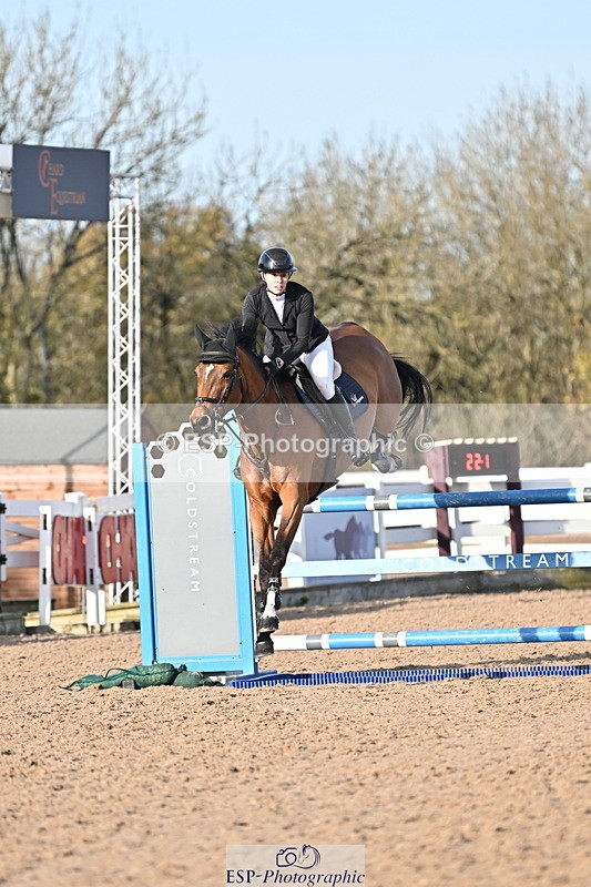 241113A-135854-00765 - Cls 05A&B Snr Fox & 1.20m Open