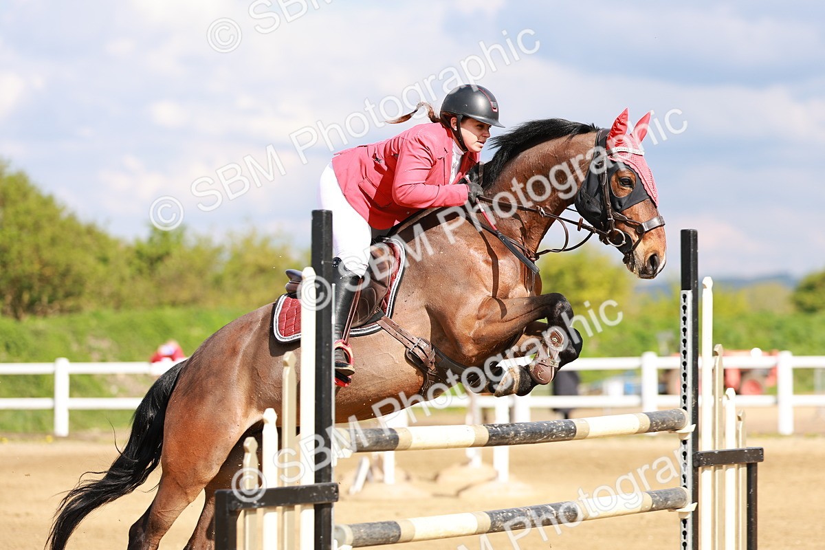 SBM_002405 - Class 5 - Senior Foxhunter - 1.20m