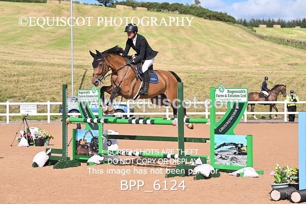 BPP_6124 - CLASS 11 THURS GFS Saddles Senior Newcomers/1.10m Open