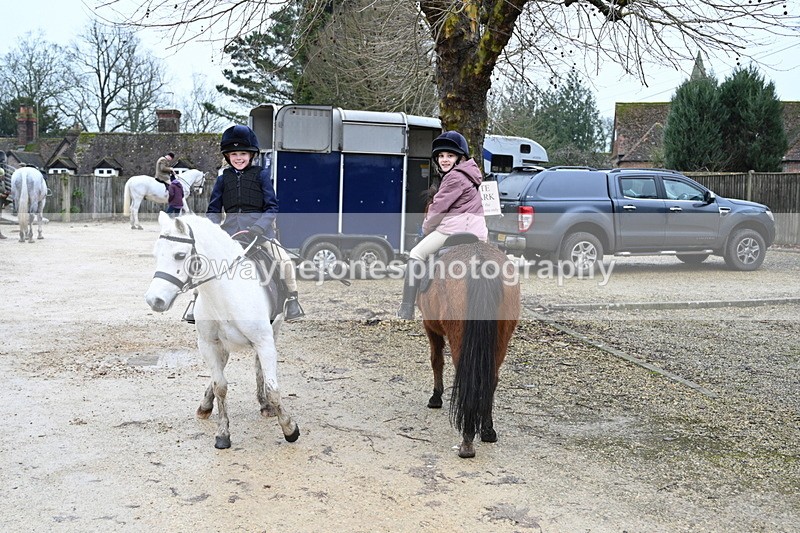 WJ7_9890 - Walk out..